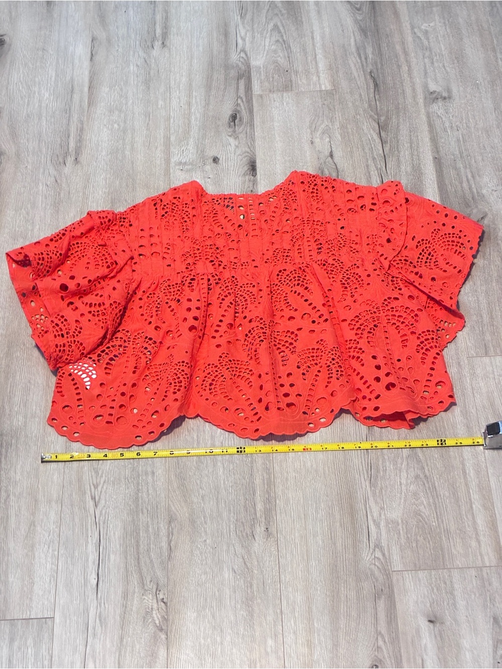 FARM Rio Red Eyelet Ruffle Blouse Small Flutter Sleeve Top - Picture 10 of 10